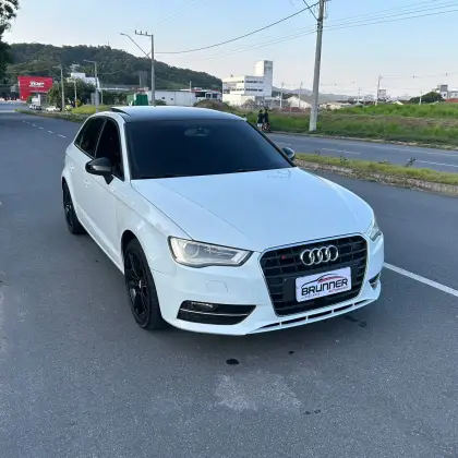 AUDI A3 1.8 TFSI SPORTBACK 16V GASOLINA 4P AUTOMÁTICO