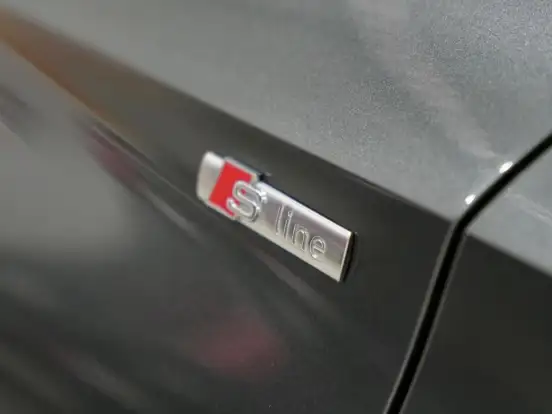 AUDI-A3-2023