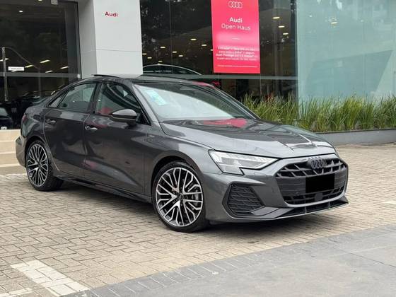 AUDI A3 2.0 40 TFSI GASOLINA SEDAN PERFORMANCE BLACK S-TRONIC