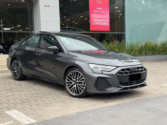 AUDI-A3-2.0 40 TFSI GASOLINA SEDAN PERFORMANCE BLACK S-TRONIC AUDI-A3-2025