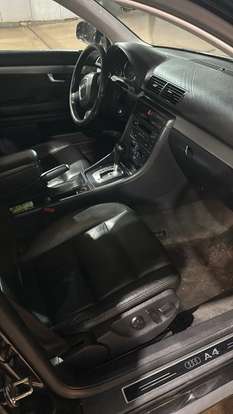 AUDI-A4-2005