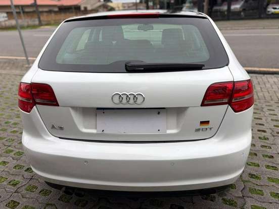 AUDI-A5-2011