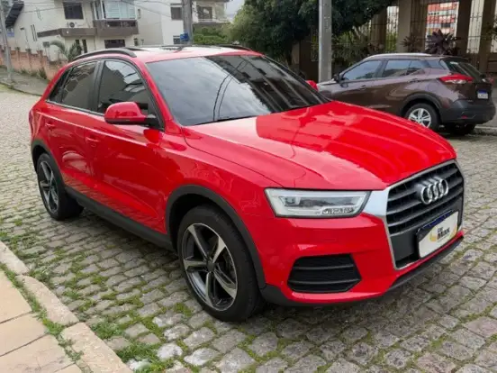 AUDI-Q3-2015
