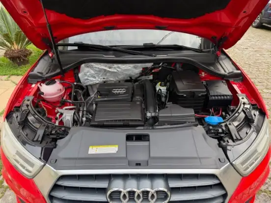 AUDI-Q3-2015