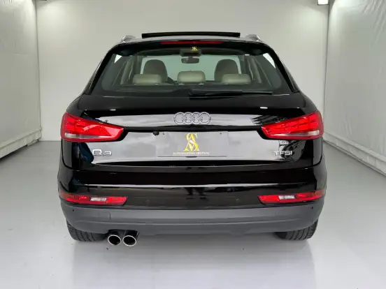 AUDI-Q3-2015