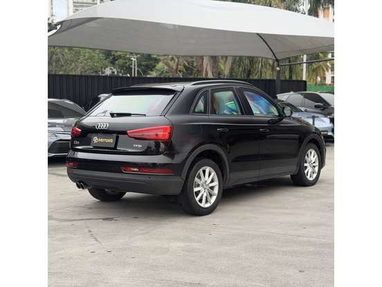 AUDI-Q3-2018