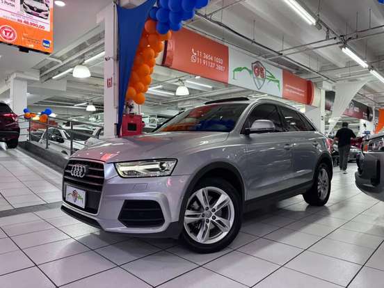 AUDI-Q3-2018