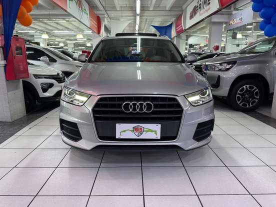 AUDI-Q3-2018
