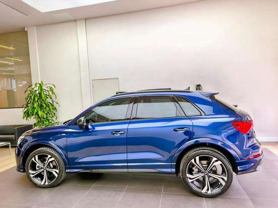 AUDI-Q3-2.0 40 TFSI GASOLINA PERFORMANCE BLACK PLUS QUATTRO TIPTRONIC AUDI-Q3-2024