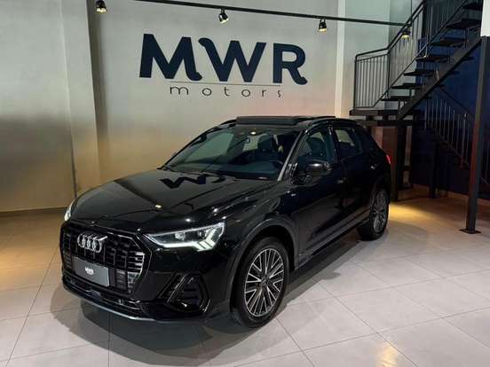 AUDI-Q3-2023