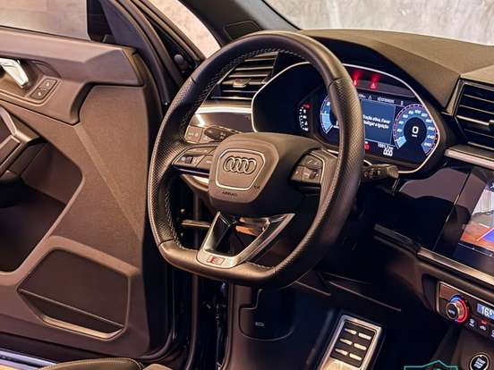 AUDI-Q3-2.0 40 TFSI GASOLINA SPORTBACK PERFORMANCE QUATTRO TIPTRONIC AUDI-Q3-2022