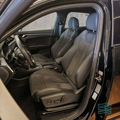 AUDI-Q3-2022
