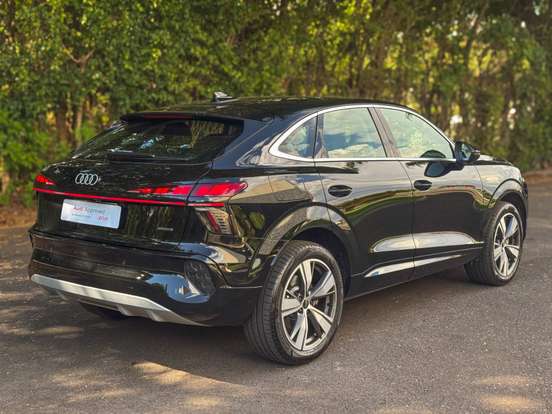 AUDI-Q3-2026