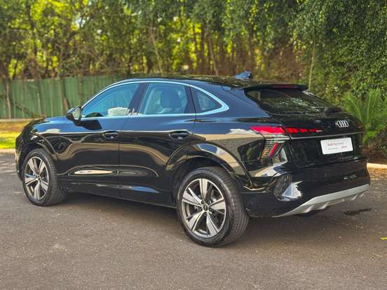 AUDI-Q3-2026