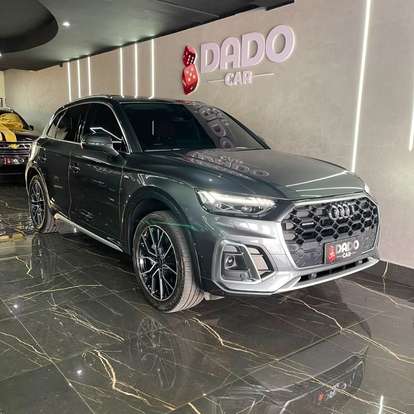 AUDI-Q5-2024