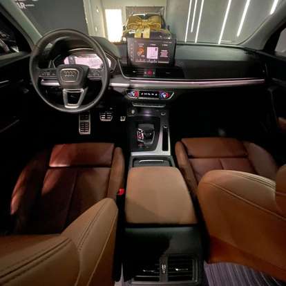 AUDI-Q5-2024