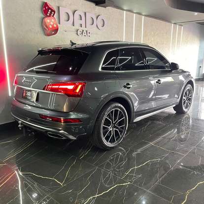 AUDI-Q5-2024
