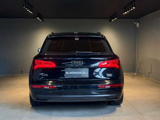 AUDI-Q5-2.0 TFSI GASOLINA AMBITION S TRONIC AUDI-Q5-2018
