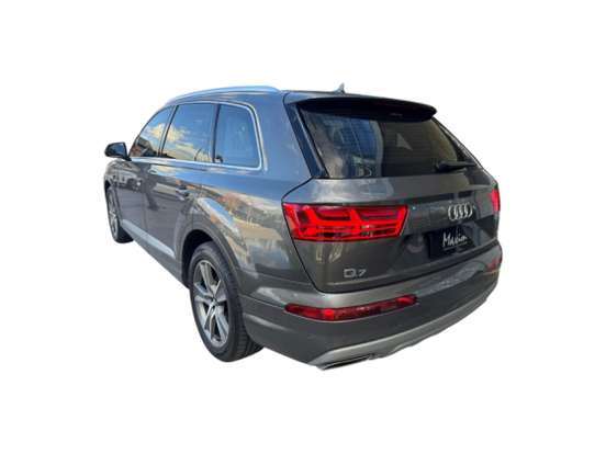 AUDI-Q7-2018