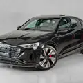 AUDI Q8 E-TRON 55 ELÉTRICO SPORTBACK PERFORMANCE BLACK QUATTRO AUDI Q8 E-TRON 55 ELÉTRICO SPORTBACK PERFORMANCE BLACK QUATTRO