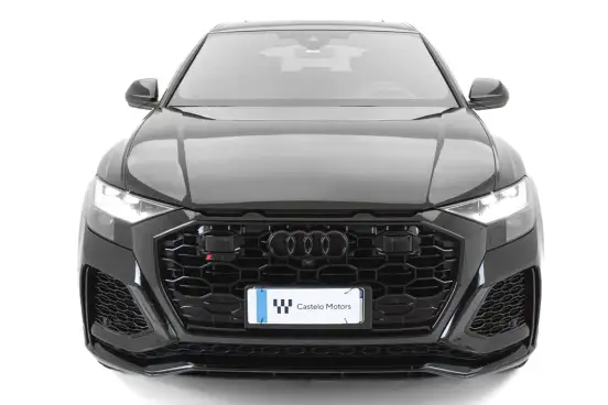 AUDI-RS Q8-2023