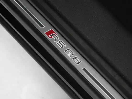 AUDI-RS Q8-4.0 V8 TWINTURBO MHEV TIPTRONIC AUDI-RS Q8-2023