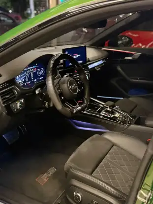 AUDI-RS5-2022