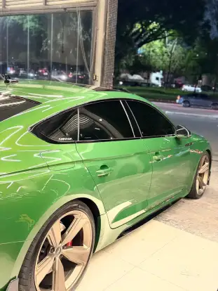 AUDI-RS5-2022