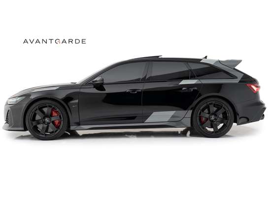 AUDI-RS6-2025