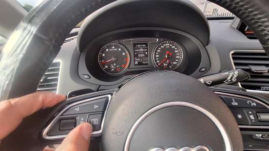 AUDI-Q3-2017