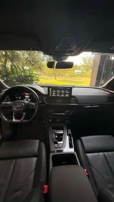 AUDI-Q5-2021