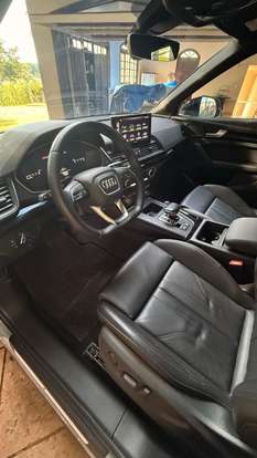 AUDI-Q5-2021