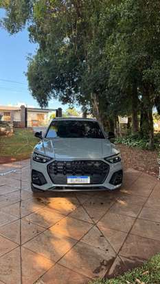 AUDI-Q5-2021