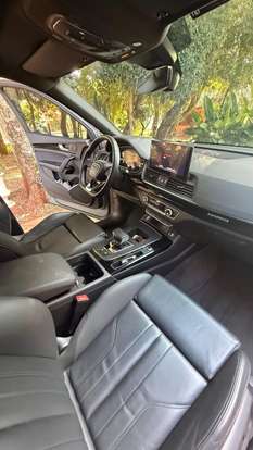 AUDI-Q5-2021