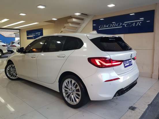BMW-118i-1.5 12V GASOLINA SPORT GP STEPTRONIC BMW-118i-2019