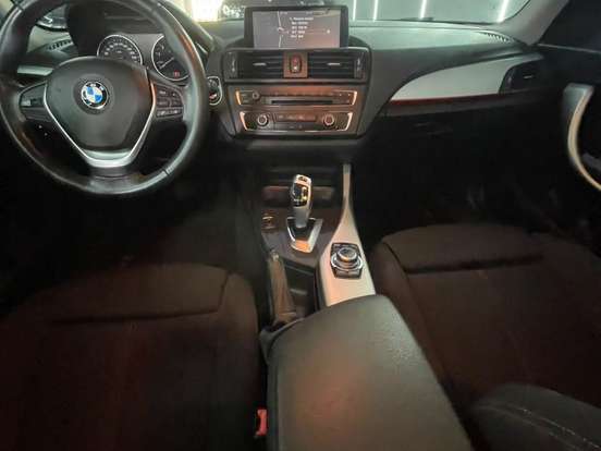 BMW-118i-1.6 URBAN LINE 16V TURBO GASOLINA 4P AUTOMÁTICO BMW-118i-2012