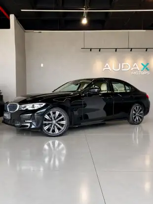 BMW-320i-2020