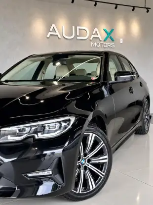 BMW-320i-2020