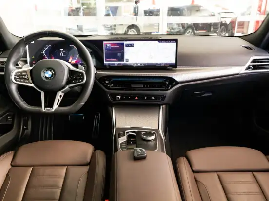 BMW-320i-2.0 16V TURBO FLEX M SPORT AUTOMÁTICO BMW-320i-2025