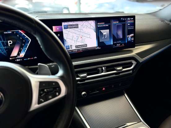 BMW-320i-2022