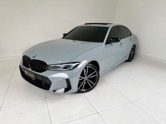 BMW-320i-2023