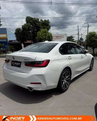BMW-320i-2023