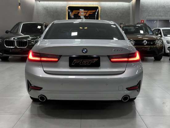 BMW-320i-2.0 16V TURBO GASOLINA GP AUTOMÁTICO BMW-320i-2020