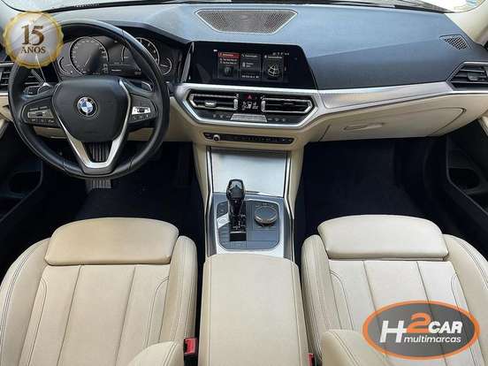 BMW-320i-2.0 16V TURBO GASOLINA SPORT AUTOMÁTICO BMW-320i-2019