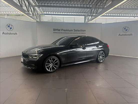 BMW-320i-2020