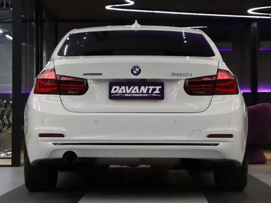 BMW-320i-2.0 SPORT 16V TURBO ACTIVE FLEX 4P AUTOMÁTICO BMW-320i-2017