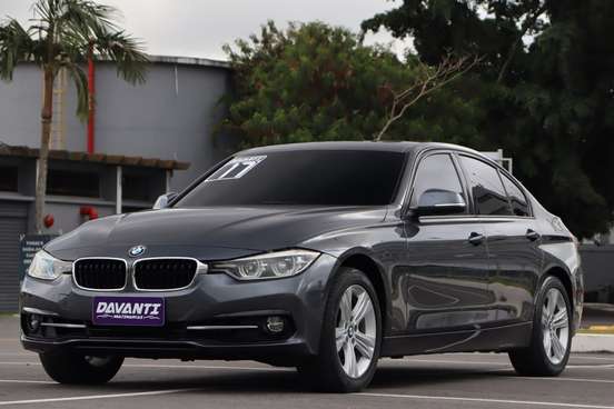 BMW-320i-2017