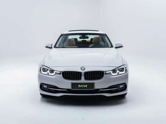 BMW-328i-2016