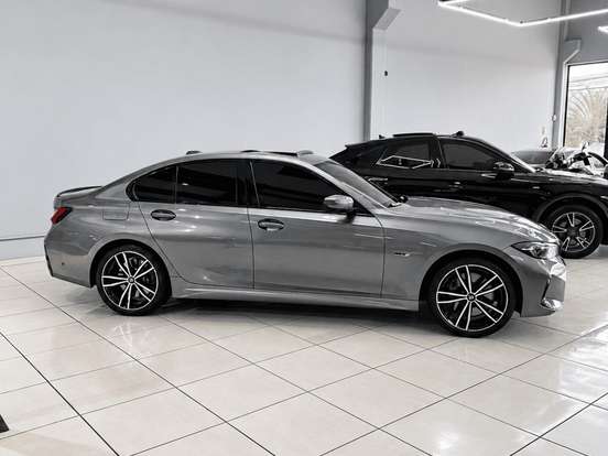 BMW-330e-2.0 16V TURBO HÍBRIDO M SPORT AUTOMÁTICO BMW-330e-2022