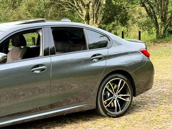 BMW-330e-2.0 16V TURBO HÍBRIDO M SPORT AUTOMÁTICO BMW-330e-2022